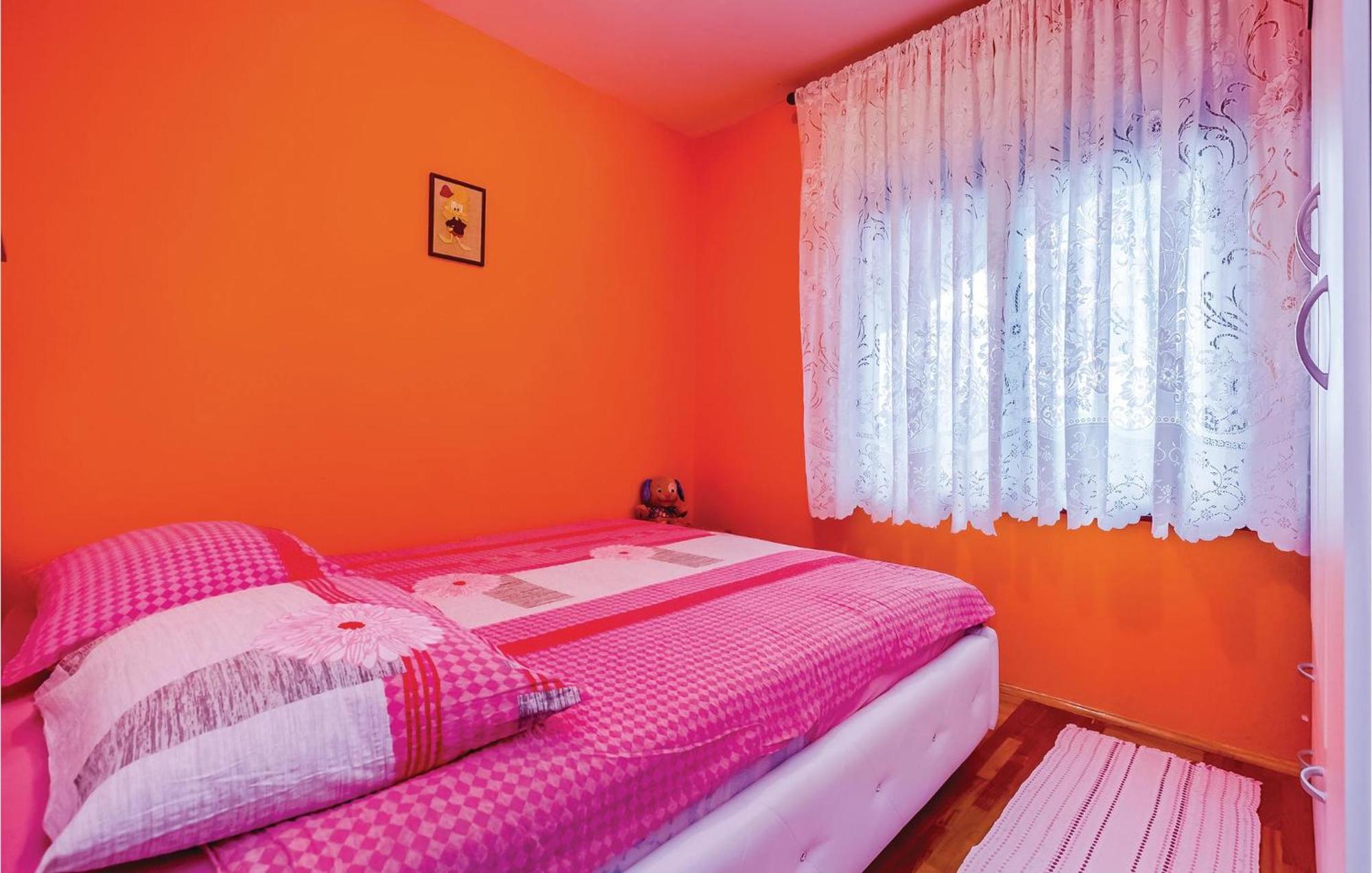 Beautiful Apartment In Нови-Винодолски Экстерьер фото